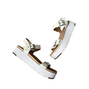 Ugg Womens Angie White Wedge‎ Platform Patent Leather Sandals Shoes 9.5 Buckle